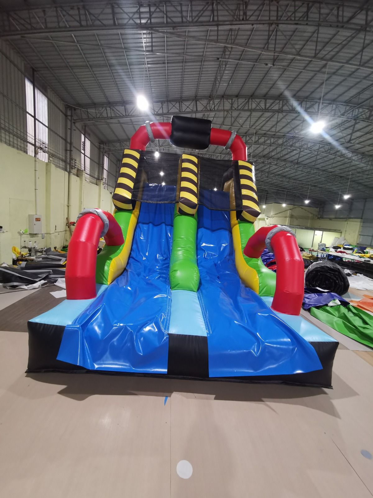 Mega Pista Insuflável